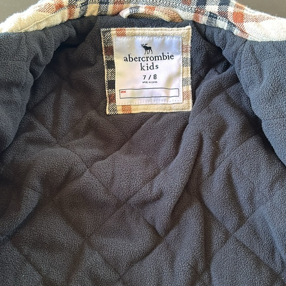 LAST CHANCE: 🤩 Abercrombie Kids Plaid Coat - Picture 2 of 4
